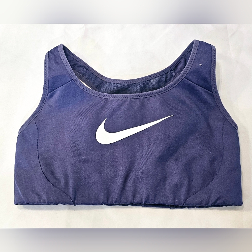 Nike Women's Periwinkle Blue Sports Bra Sz SM w/Large NIKE Logo